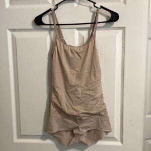 Maidenform shapewear